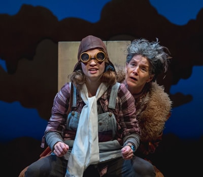 (l-r) Maggie Wilder and Pamela Christian. Photo by Noe Todovich.