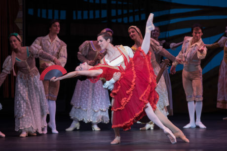 Ballet Nacional de Cuba_ Premier dancers Viengsay Valdés as Kitri and Dani Hernández as Basilio_ Don Quixote_Photo by Teresa Wood